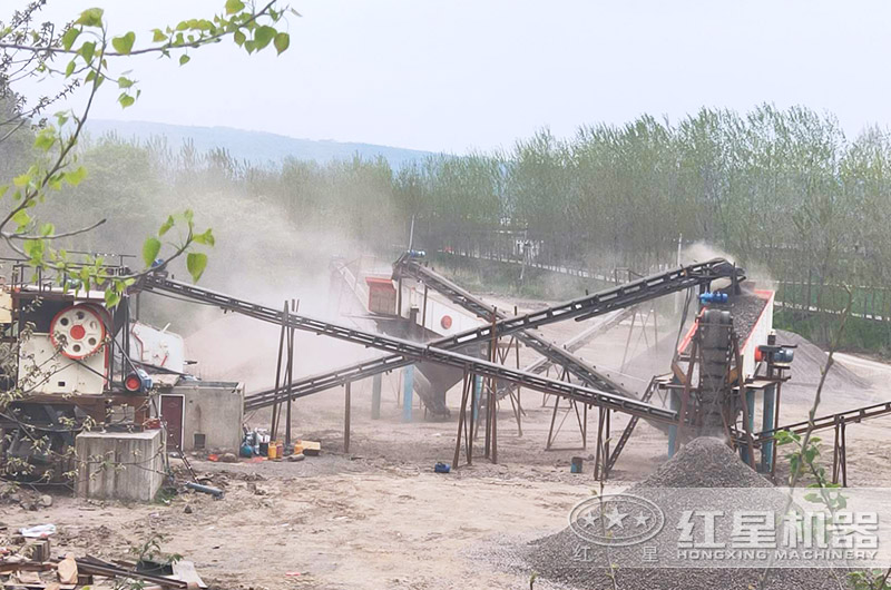 片石加工碎石現場實拍圖