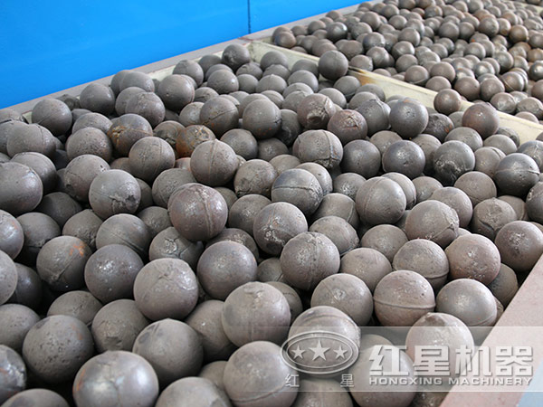 球磨機的鋼球介質(zhì)圖